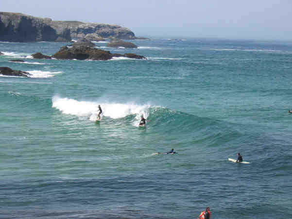 Quand aller surfer en Bretagne ?